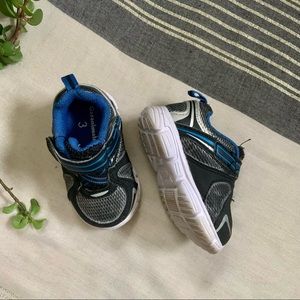 Garanimals Baby Sneakers